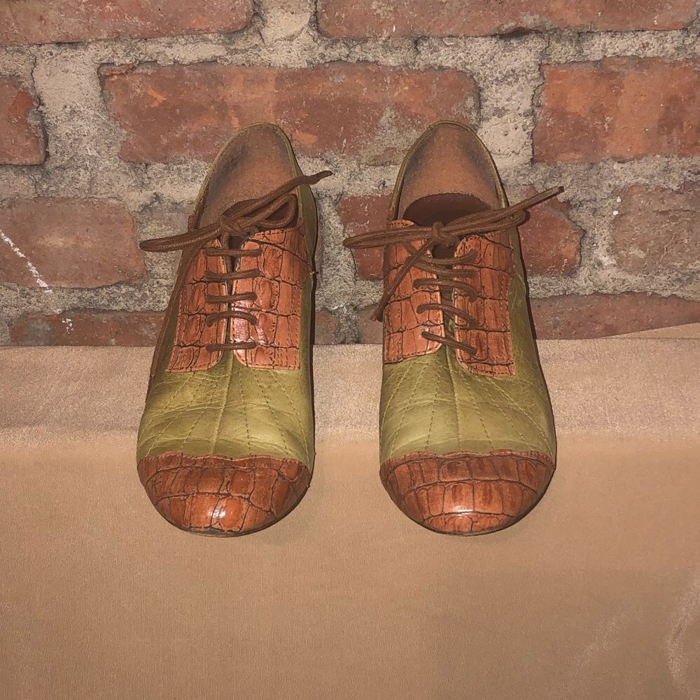 Women's Vintage Designer Shoes